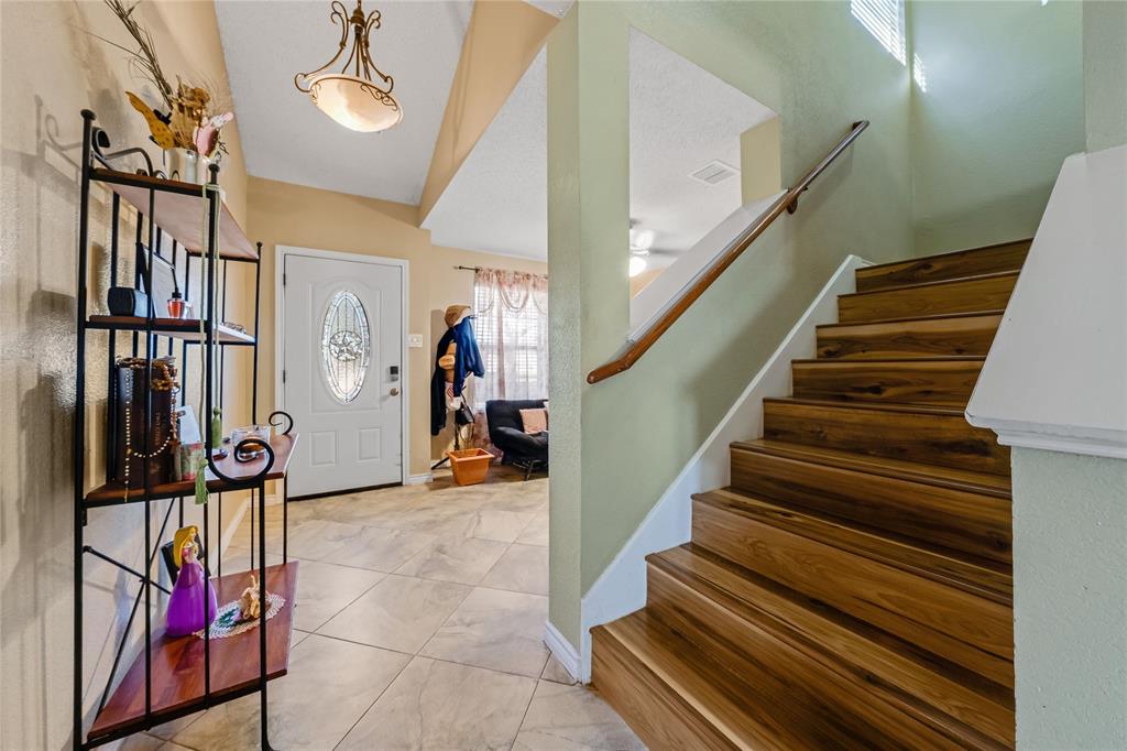 1032 Hampton Drive Forney, TX 75126 - Photo 5 of 32