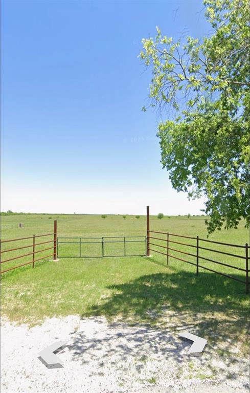 View of yard featuring a rural view
