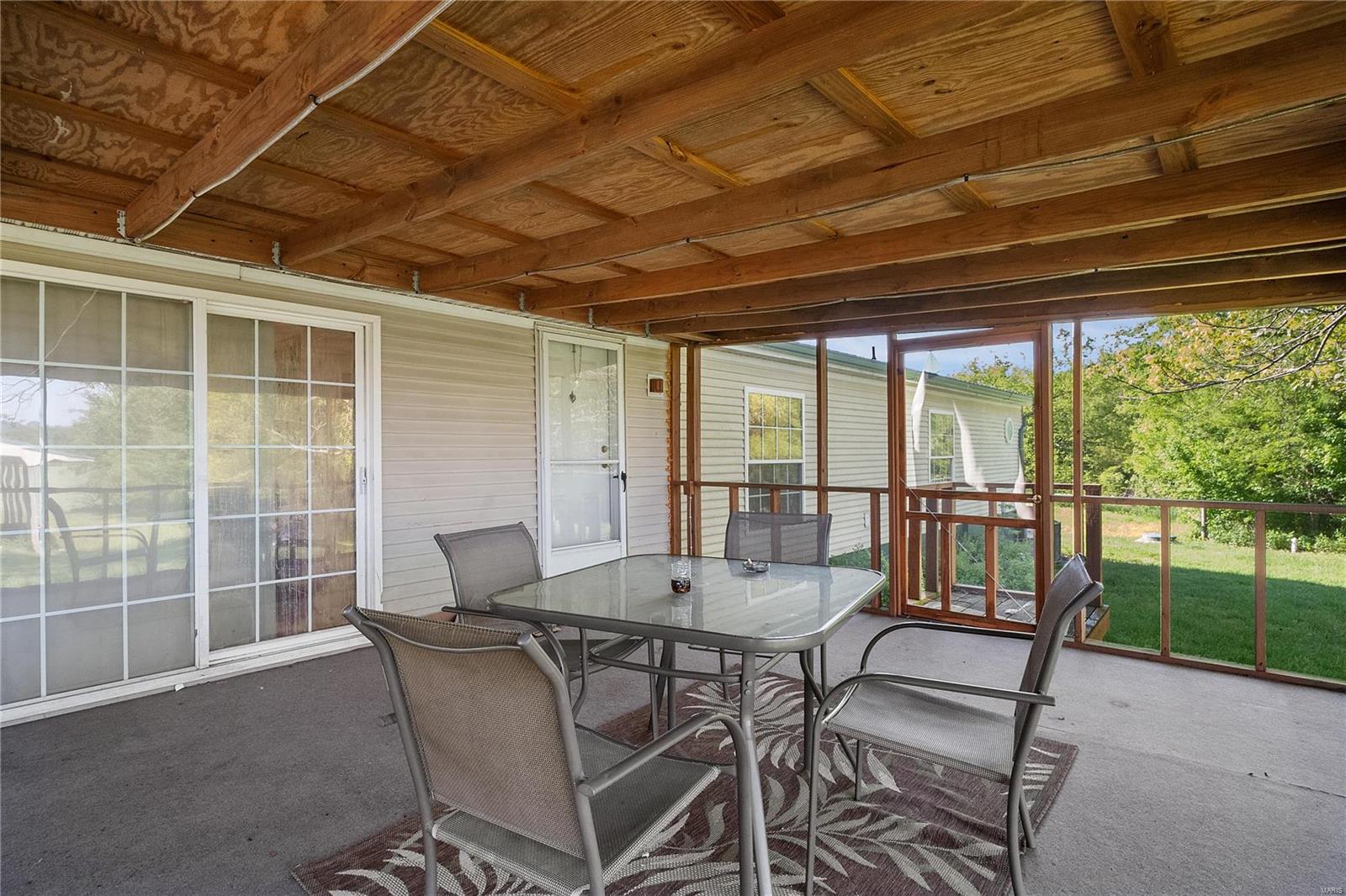 41 Washington Road Coulterville, IL 62237 - Photo 15 of 43 Gallery Image 15