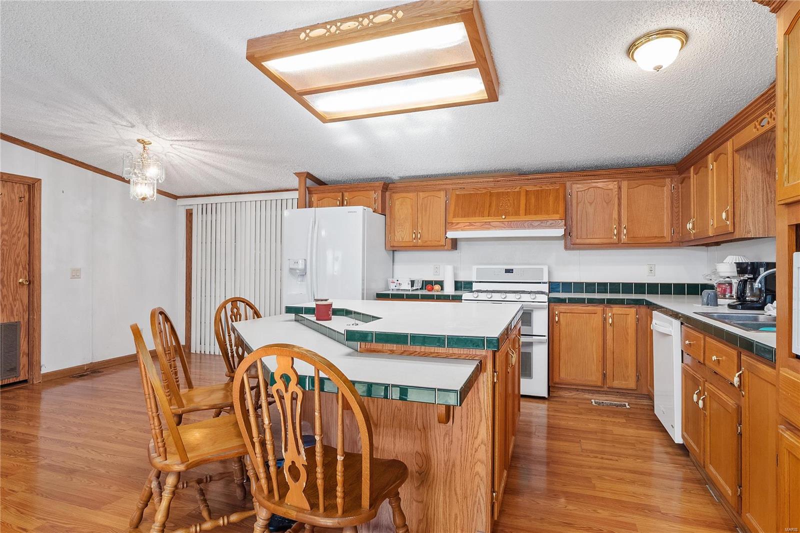 41 Washington Road Coulterville, IL 62237 - Photo 10 of 43 Gallery Image 10