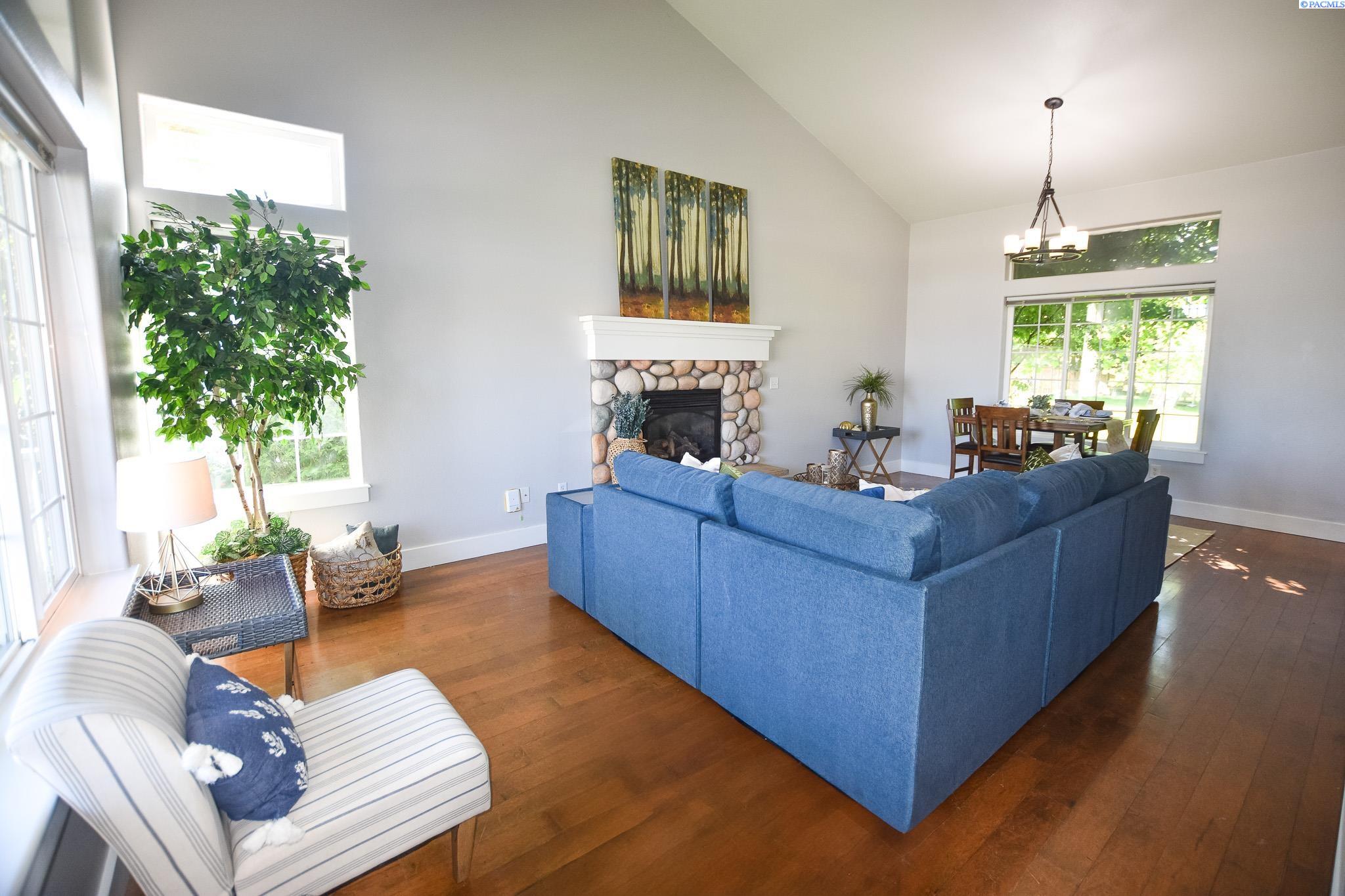 2780 Katie Road Kennewick, WA 99338 - Photo 3 of 48 Gallery Image 3