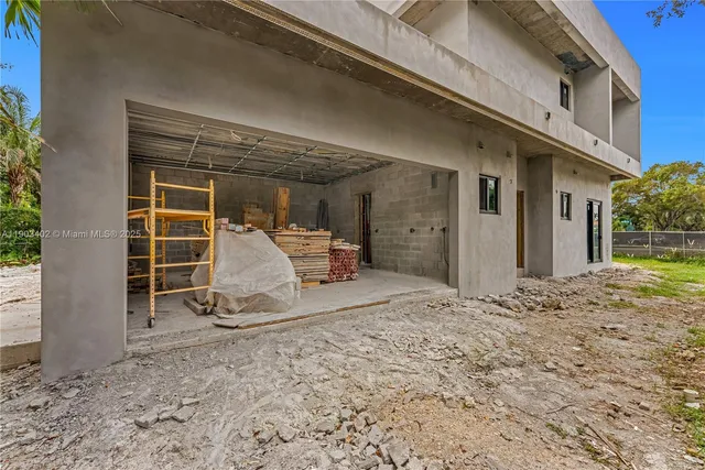 $4,800,000 | 9833 North Miami Avenue, Miami Shores, FL 33150