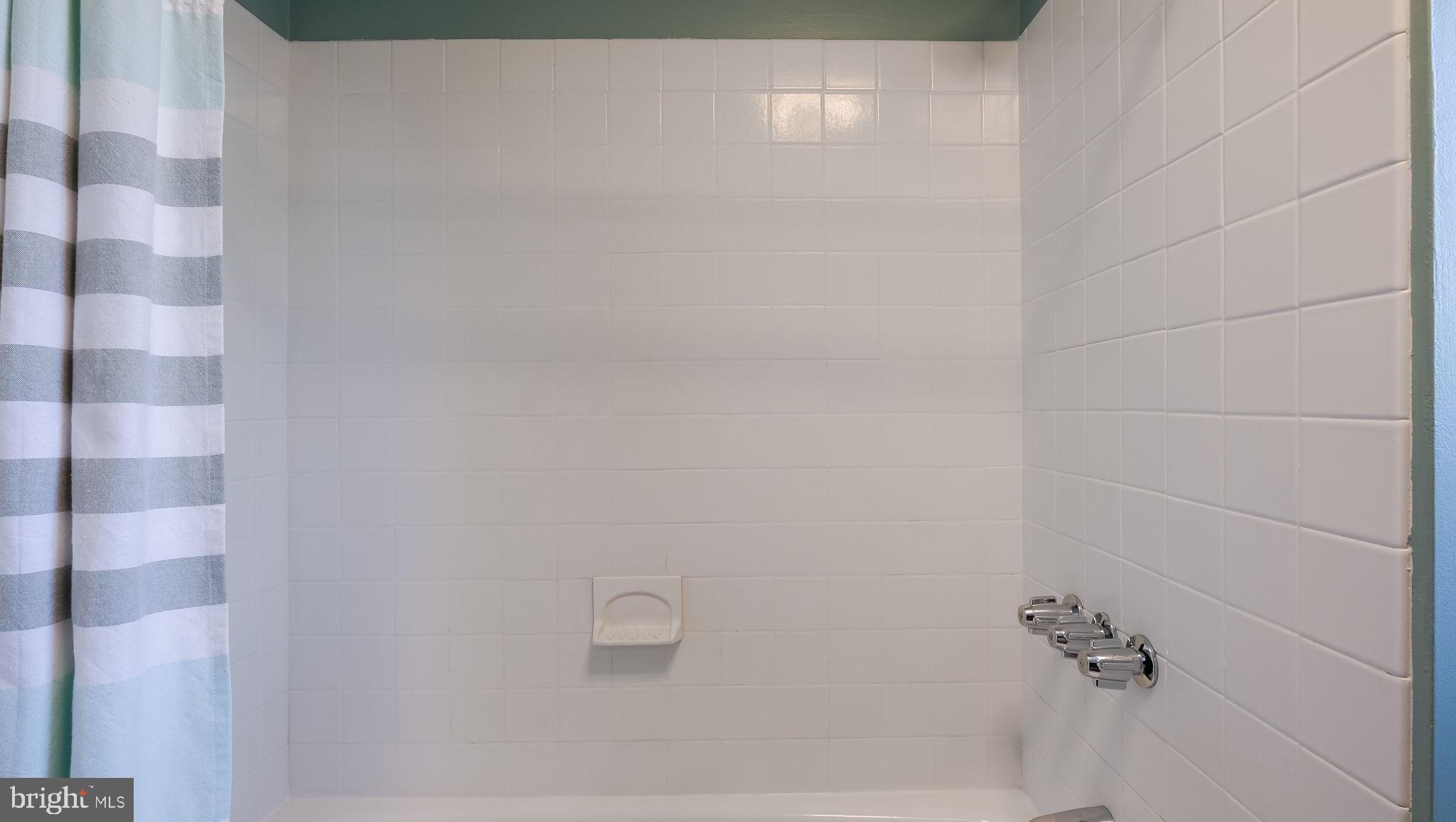 1034 Old Bethlehem Road Perkasie, PA 18944 - Photo 15 of 19 TILE SURROUND SHOWER