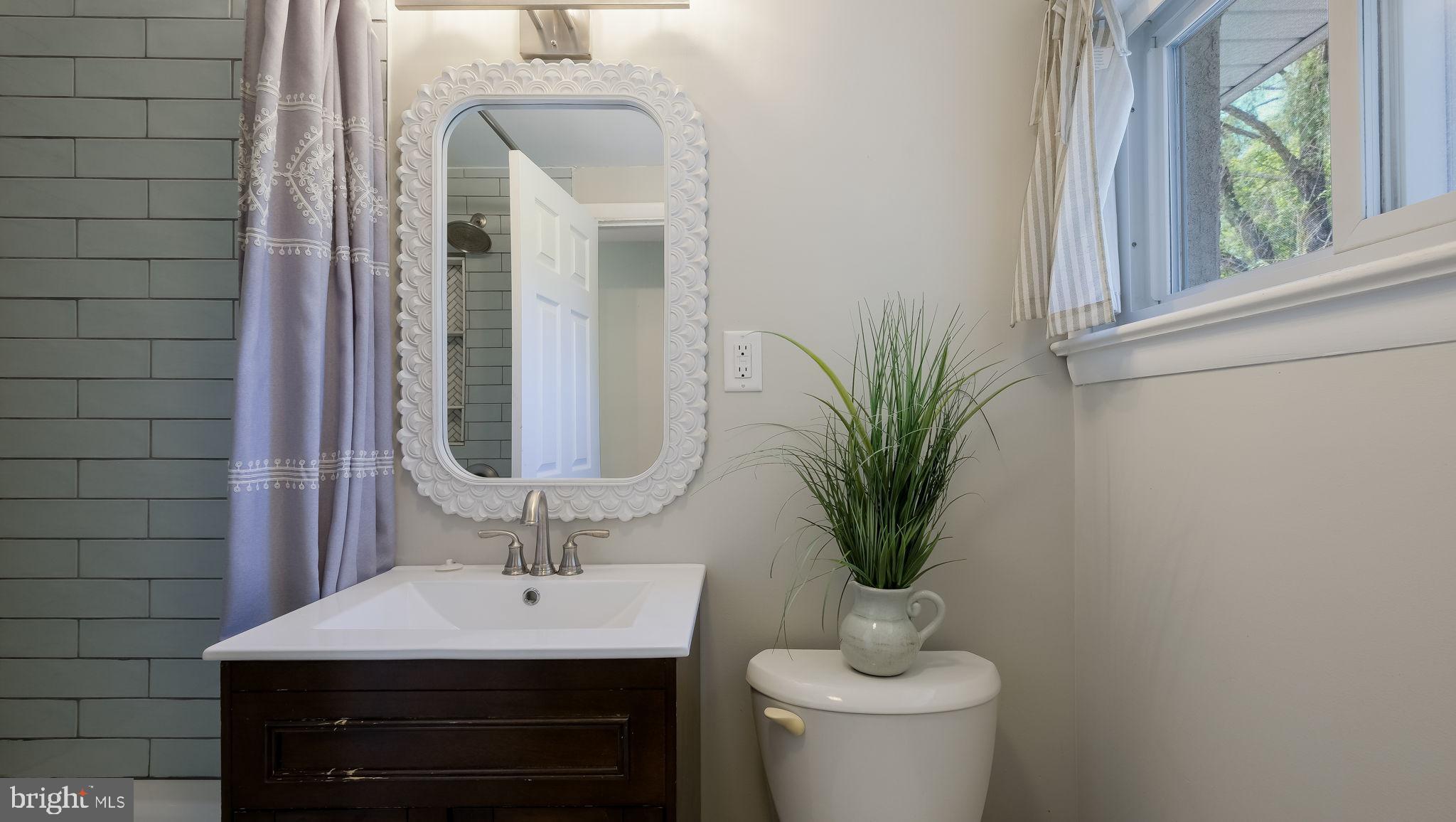 1034 Old Bethlehem Road Perkasie, PA 18944 - Photo 9 of 19 FIRST FLOOR FULL BATHROOM