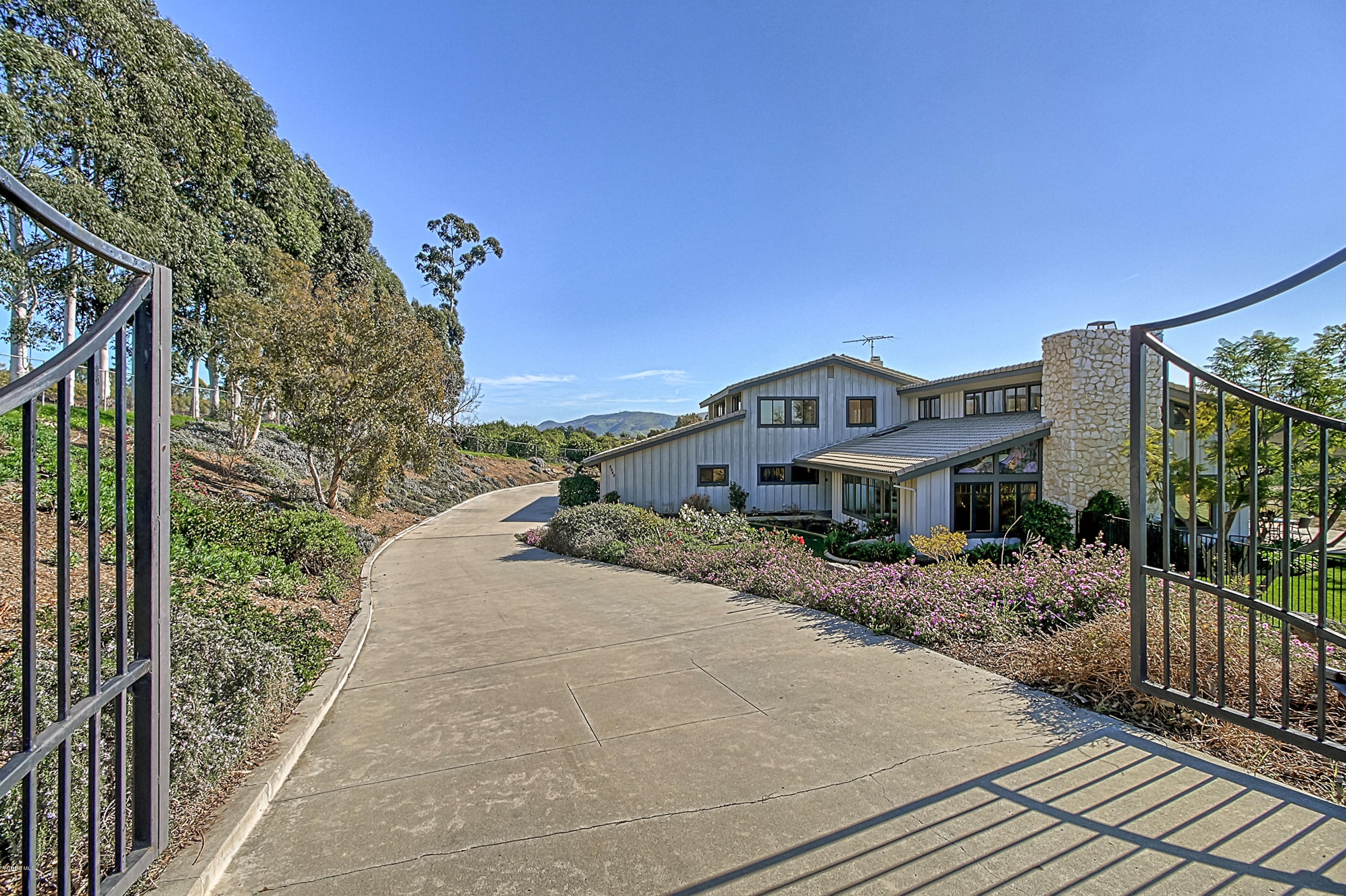 5940 Worth Way Camarillo, CA 93012 - Photo 2 of 67 dp0vy3j27sms8qzxy0f0umee36kh3r1if0o5dqd7