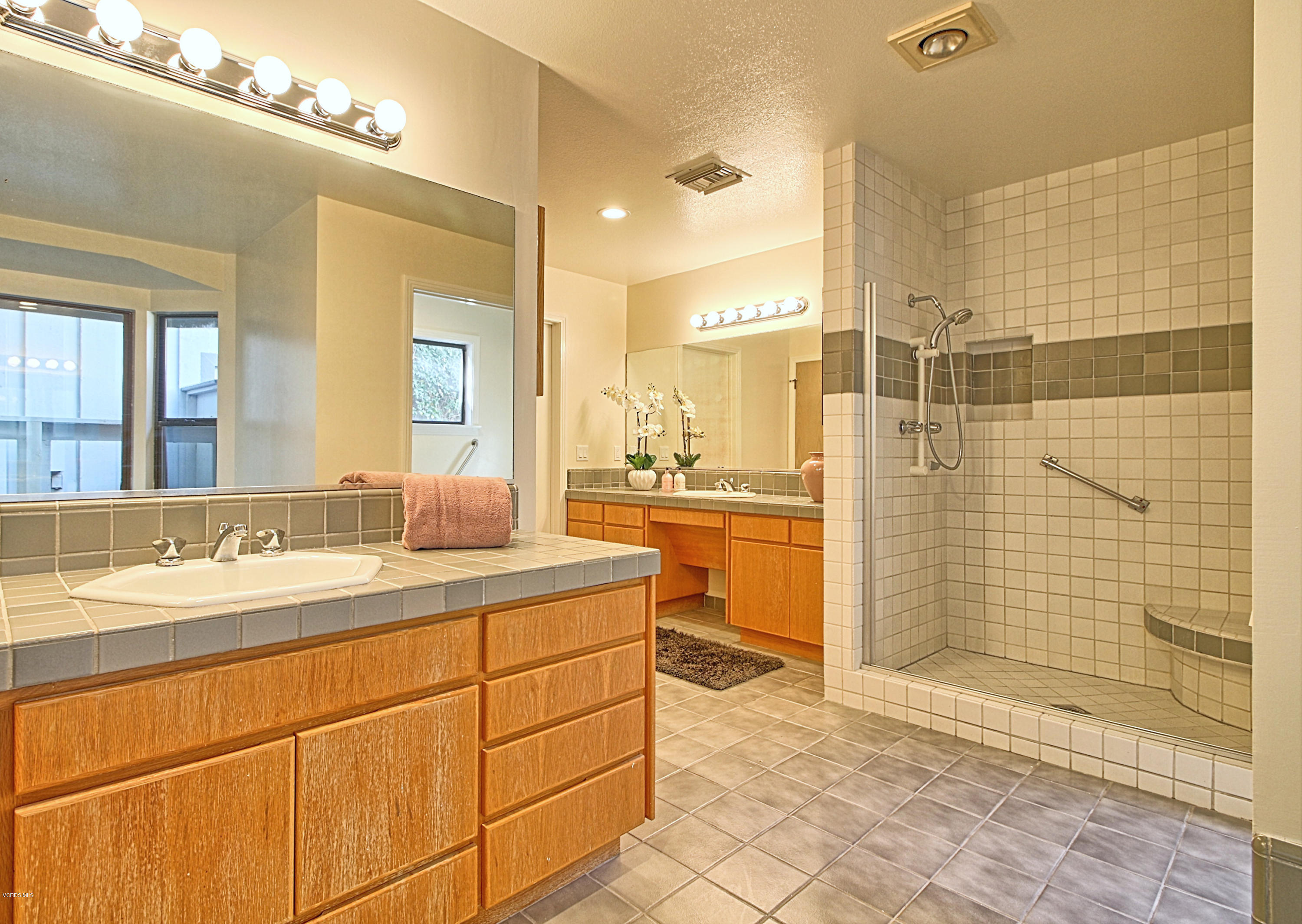 5940 Worth Way Camarillo, CA 93012 - Photo 34 of 67 0079_IMG_0238 (4)