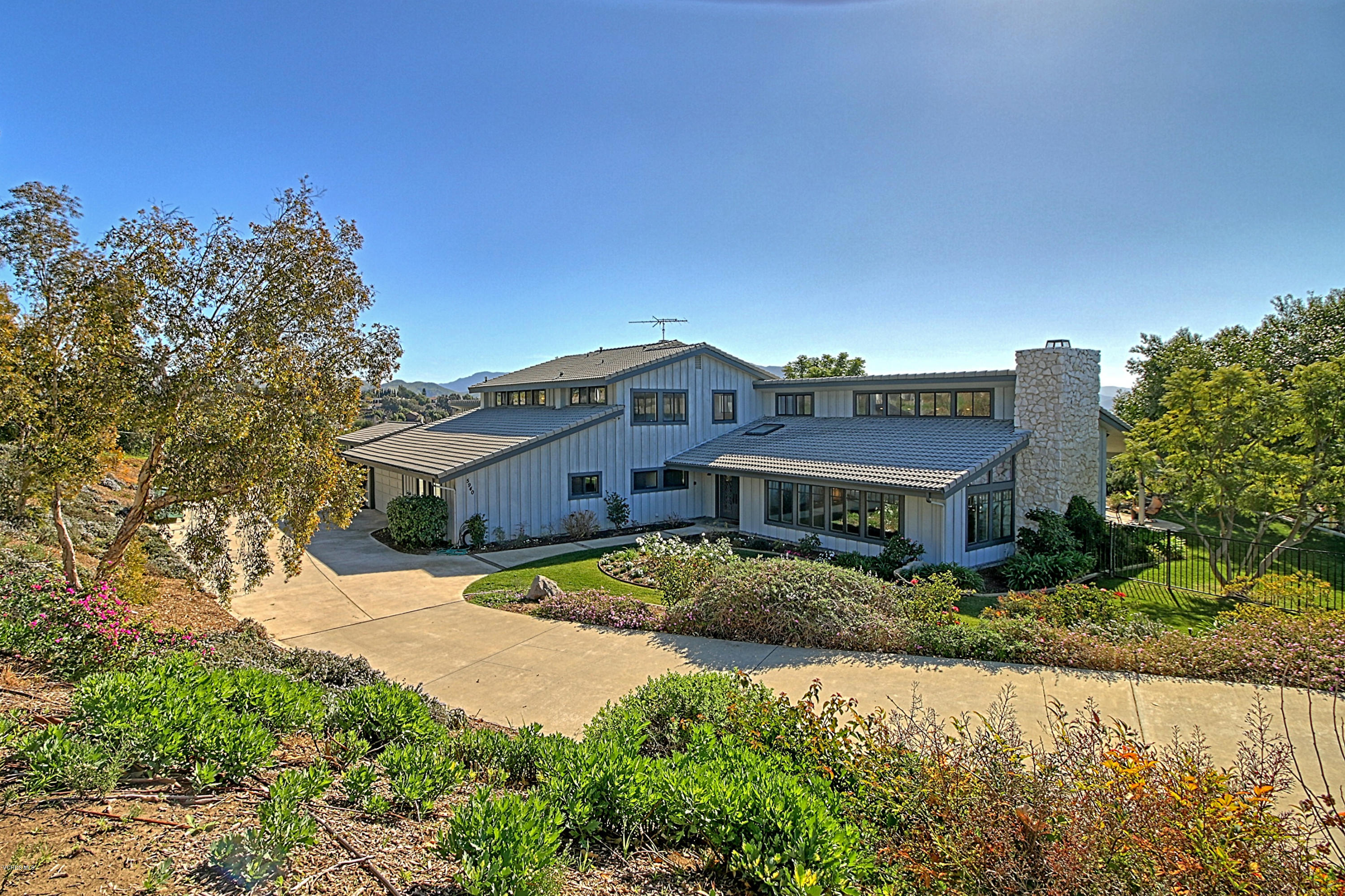 5940 Worth Way Camarillo, CA 93012 - Photo 5 of 67 0157_IMG_0472