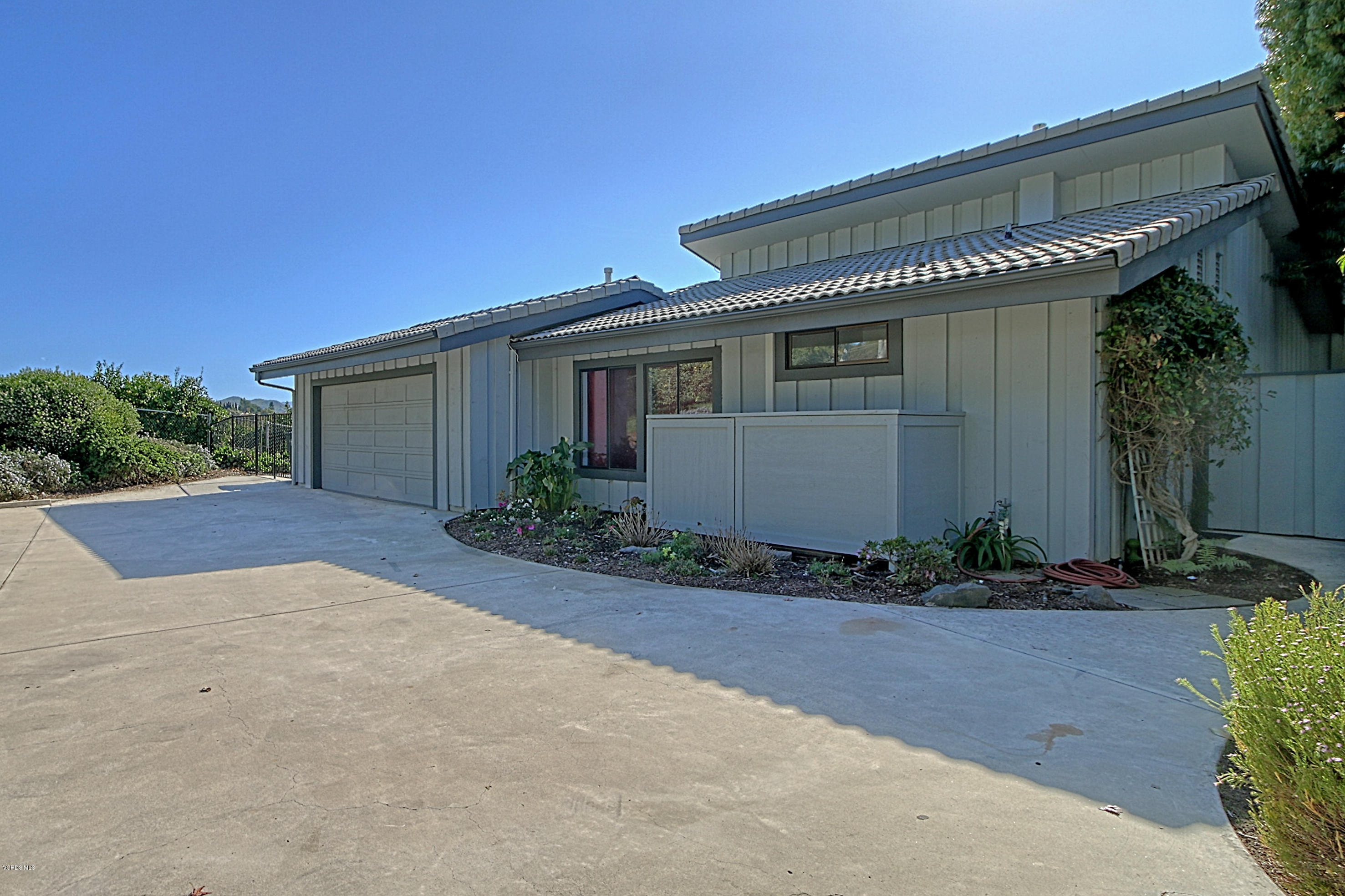 5940 Worth Way Camarillo, CA 93012 - Photo 62 of 67 0191_IMG_0574