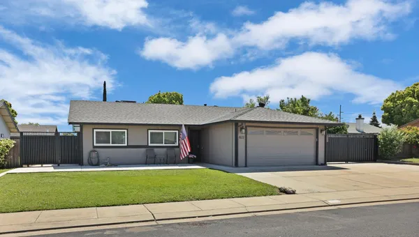 $489,900 | 822 Buchanon Lane, Manteca, CA 95336