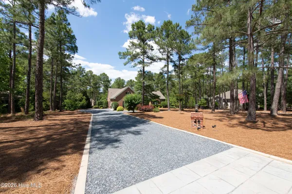 $875,000 | 46 Whitehaven Drive, Pinehurst, NC 28374