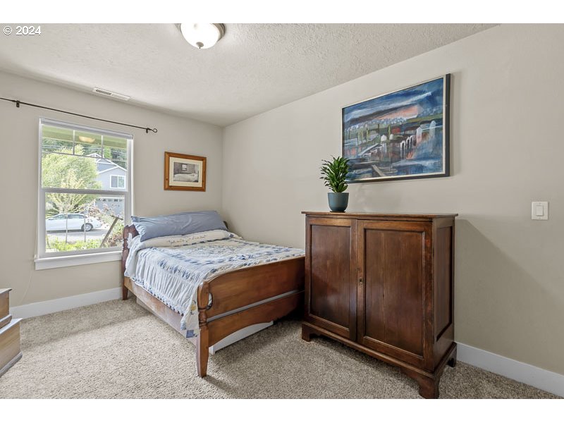 2152 Equestrian Loop South Salem, OR 97302 - Photo 22 of 45 Gallery Image 22