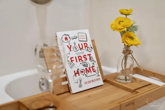 $2,200 | 5968 Capitol Drive, Gulf Breeze, FL 32563