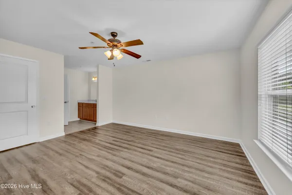 $1,650 | 4429 Jay Bird Circle, Unit 103, Wilmington, NC 28412