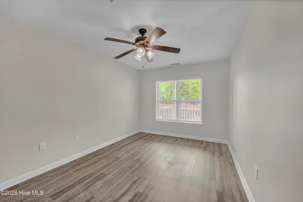 $1,650 | 4429 Jay Bird Circle, Unit 103, Wilmington, NC 28412