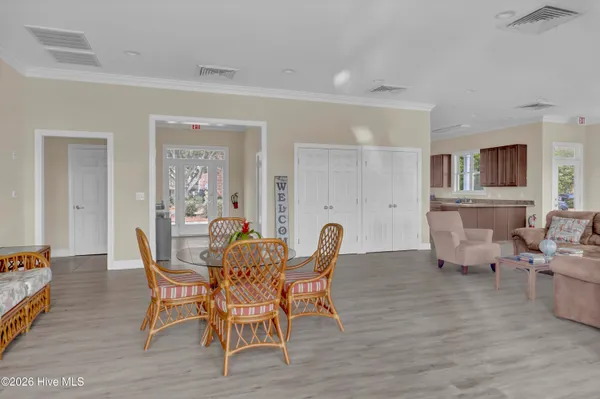 $1,650 | 4429 Jay Bird Circle, Unit 103, Wilmington, NC 28412