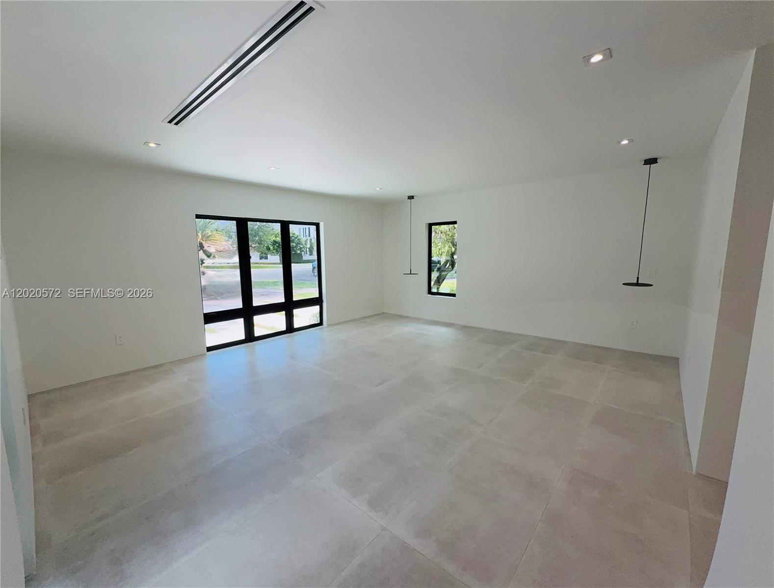 439 Hardee Road Coral Gables, FL 33146 - Photo 15 of 35