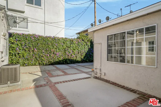a view of entrance gate of the house