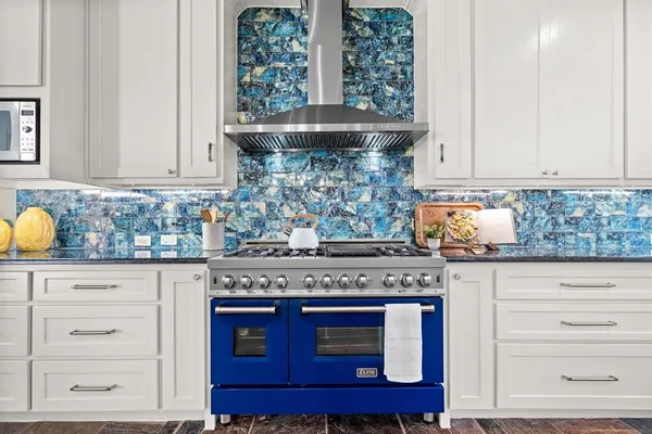 $1,050,000 | 275 Fox Trot Lane, Double Oak, TX 75077