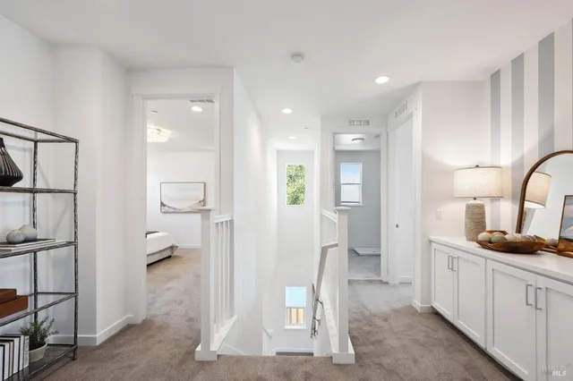 $1,144,000 | 65 Riverbend Lane, Petaluma, CA 94952