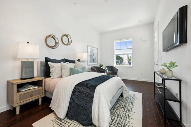 $1,144,000 | 65 Riverbend Lane, Petaluma, CA 94952