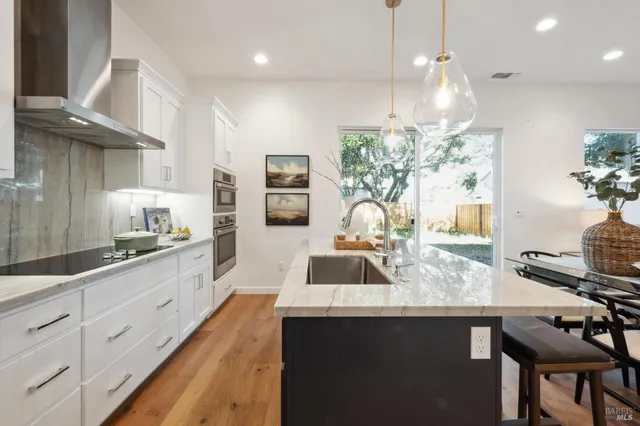 $1,144,000 | 65 Riverbend Lane, Petaluma, CA 94952