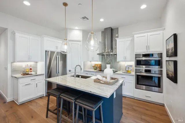 $1,144,000 | 65 Riverbend Lane, Petaluma, CA 94952