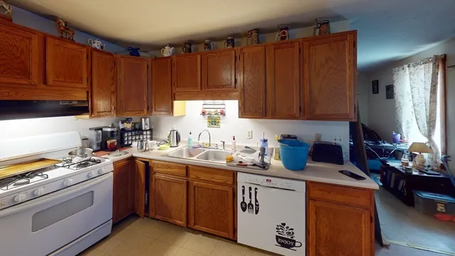 $650,000 | 122-124 Leighton Street, Fitchburg, MA 01420