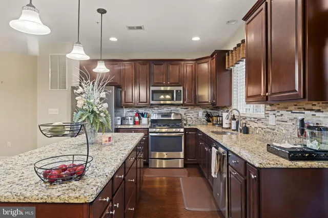 $600,000 | 30139 Hickory Lane, Langhorne, PA 19047