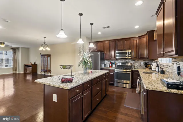 $600,000 | 30139 Hickory Lane, Langhorne, PA 19047