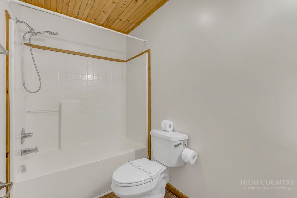 226 Clay Hodges Road Boone, NC 28607 - Photo 25 of 33 Gallery Image 25