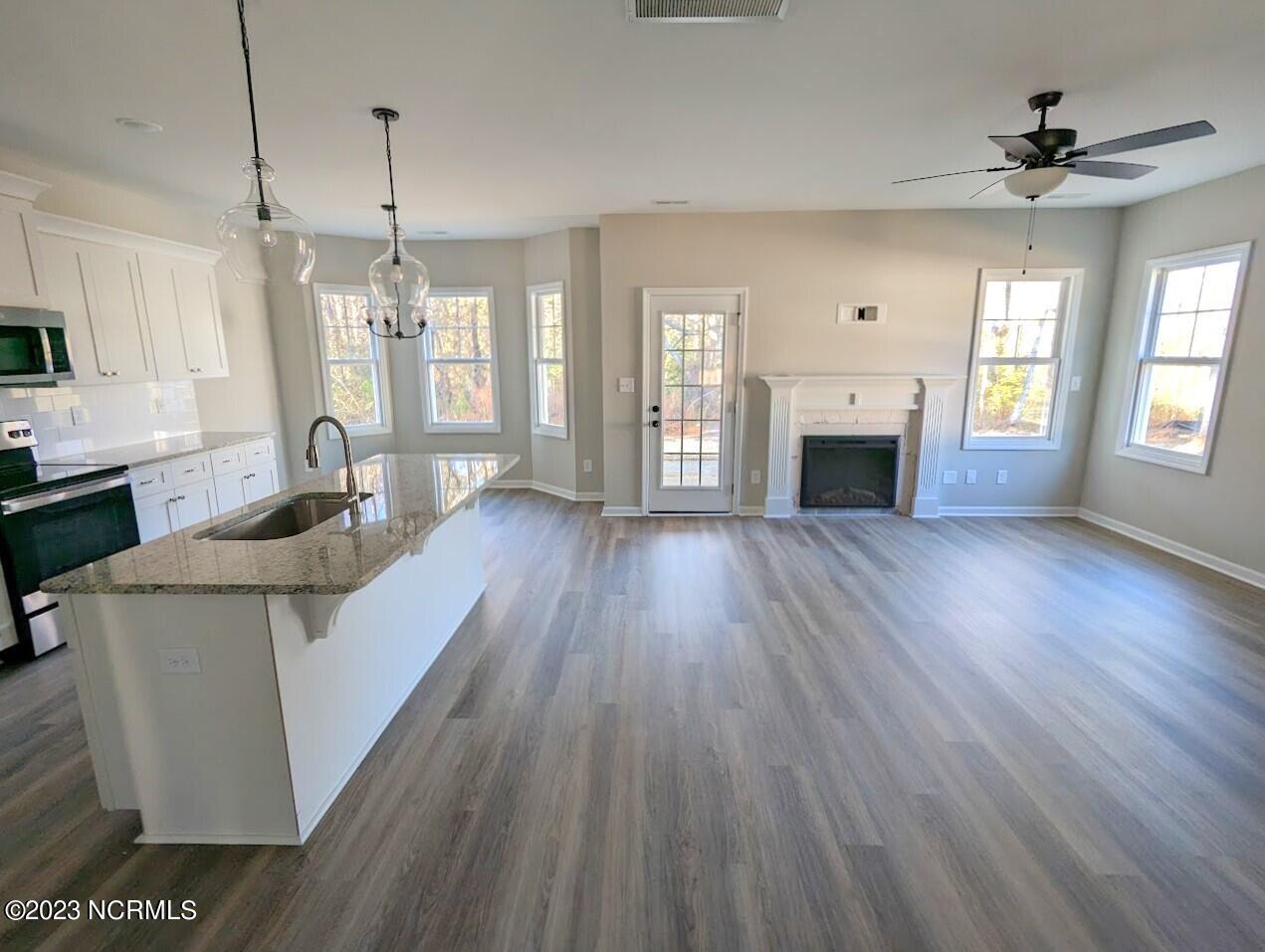 6937 Calloway Road Aberdeen, NC 28315 - Photo 6 of 25 6937 Final 3