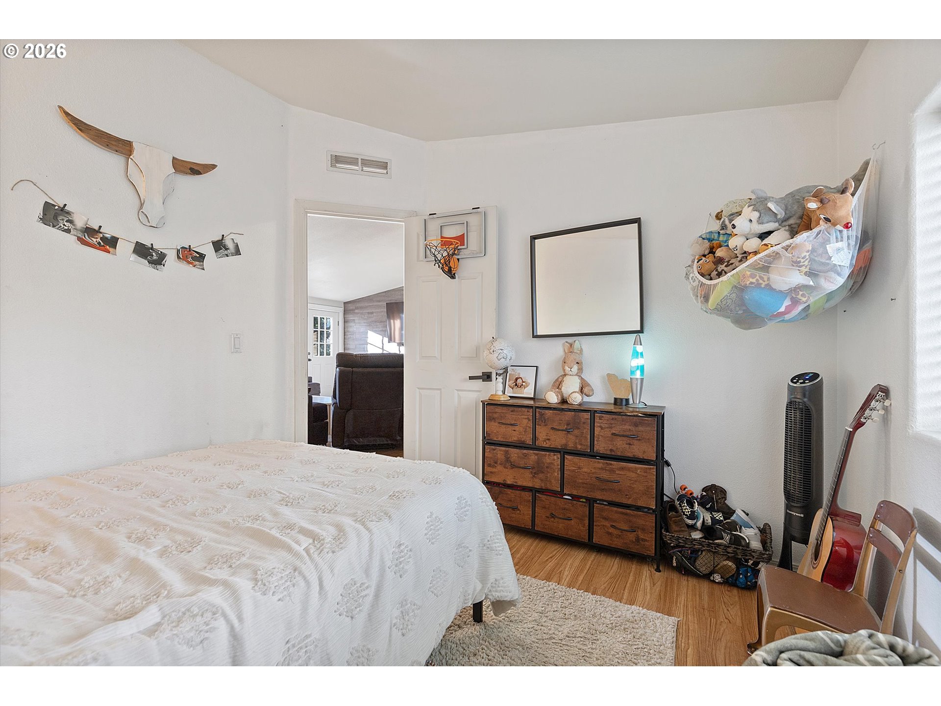 123 North Jade Way Otis, OR 97368 - Photo 15 of 35 Bedroom