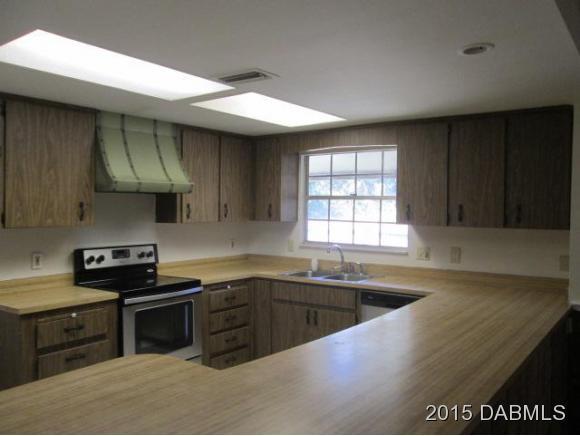 1861 South Pinedale Road Edgewater, FL 32141 - Photo 4 of 21 Additional Photo