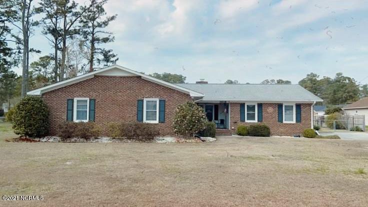 3618 Country Club Road Morehead City, NC 28557 - Photo 1 of 23 3618 Front L
