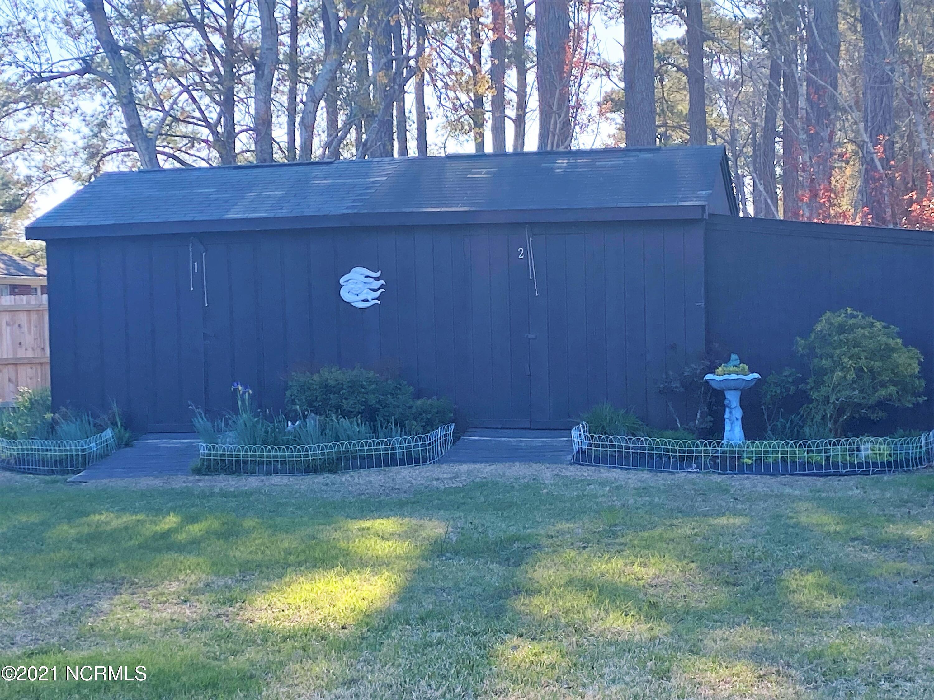 3618 Country Club Road Morehead City, NC 28557 - Photo 11 of 23 3618 Shed 1