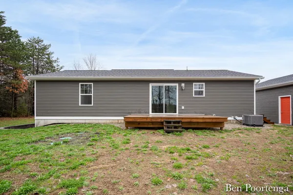 $450,000 | 18351 West Howard City-Edmore, Howard City, MI 49329