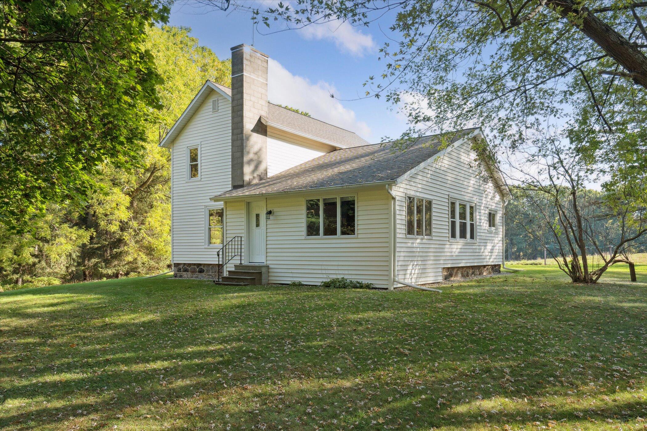 21602 26 Mile Road Olivet, MI 49076 - Photo 4 of 48 04-21602-26-Mile-Rd-Olivet-MI-49076-Wind