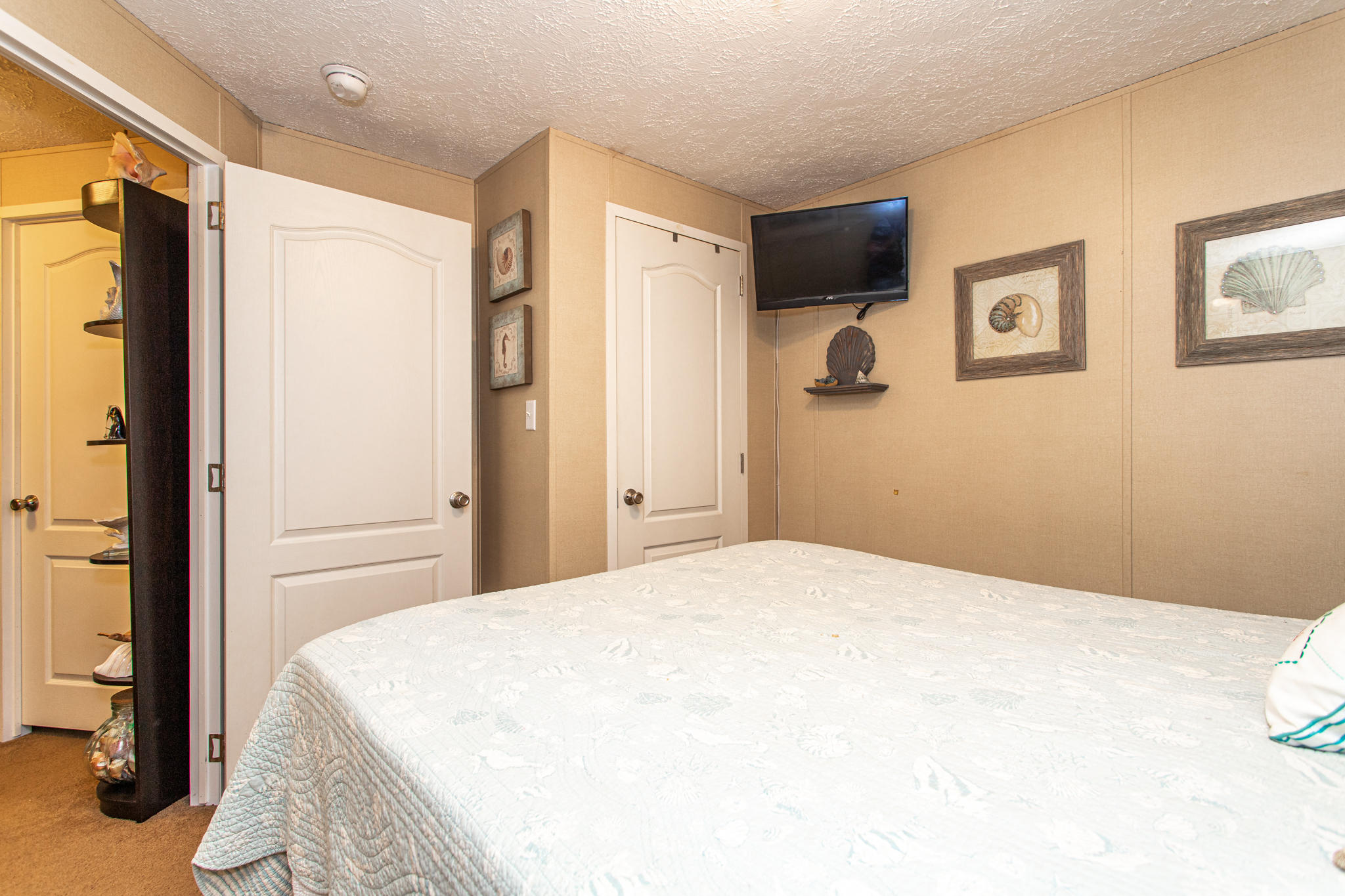 229 Fox Jones Road Lancing, TN 37770 - Photo 13 of 33 229FoxJones-8
