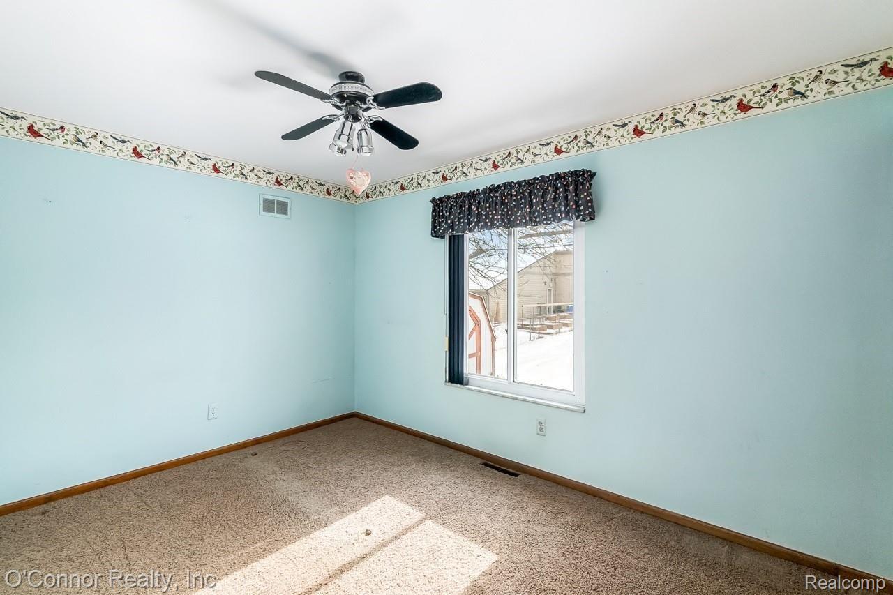 851 Range Road Marysville, MI 48040 - Photo 14 of 24 851 Range-14.jpg