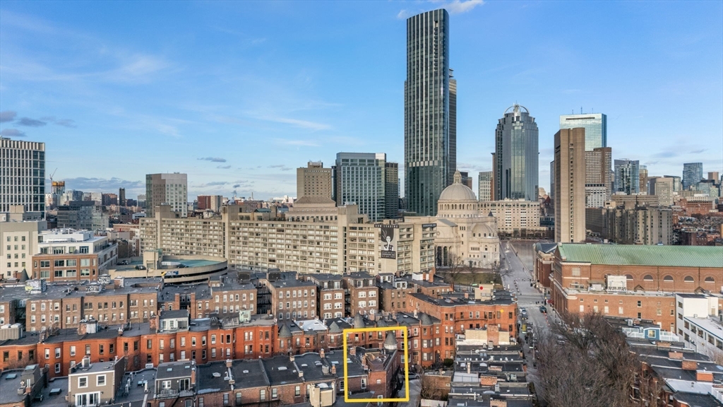 4 Symphony Road, Unit 4 Boston, MA 02115 - Photo 14 of 17 Gallery Image 14