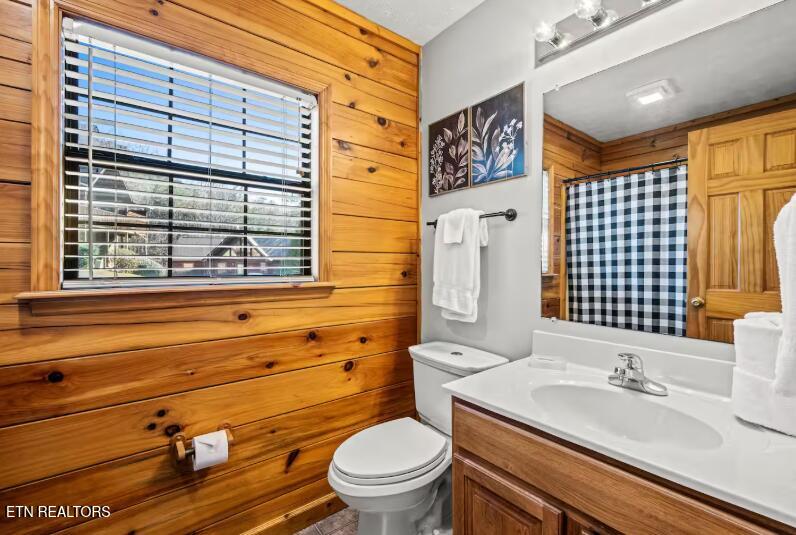 1615 Pinewood Way Sevierville, TN 37862 - Photo 14 of 24 Screenshot 2025-12-27 171017