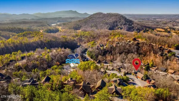 $799,900 | 1615 Pinewood Way, Sevierville, TN 37862