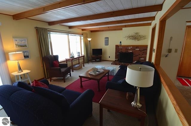 13680 Bluff Road Traverse City, MI 49686 - Photo 9 of 28 1803376-8.JPG