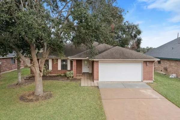 $267,500 | 509 Teal Drive, Dickinson, TX 77539