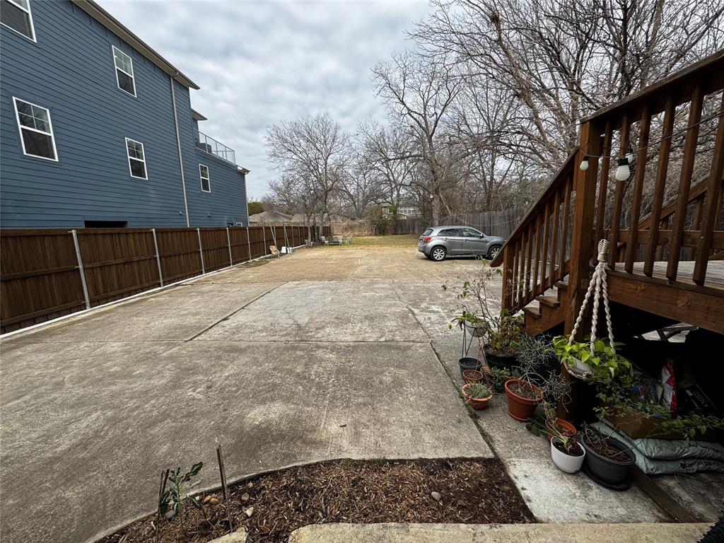 5321 Reiger Avenue, Unit 1 Dallas, TX 75214 - Photo 16 of 18 a view of backyard with green space