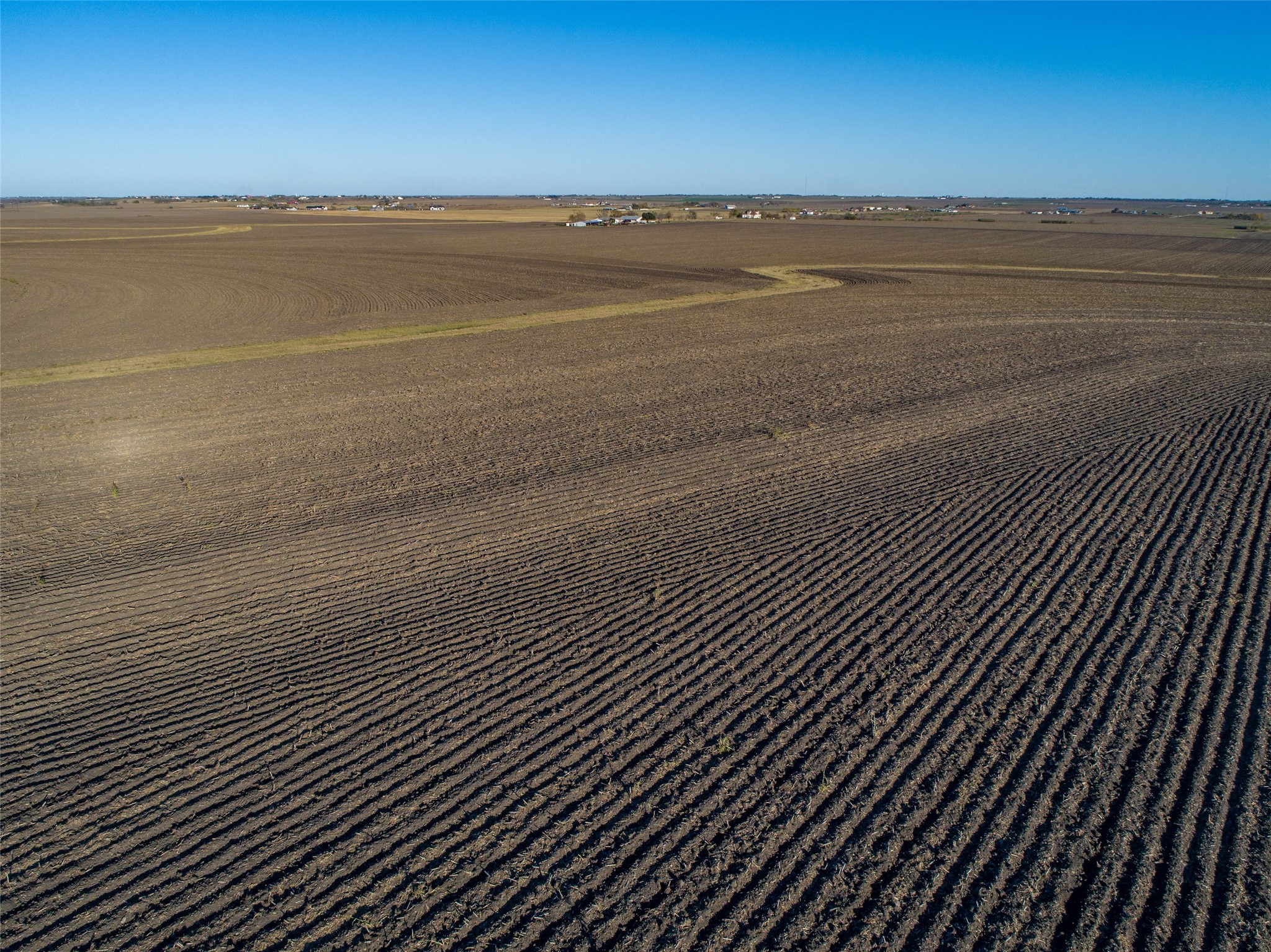 14914 Svenska Road Coupland, TX 78615 - Photo 6 of 24 a view of an ocean