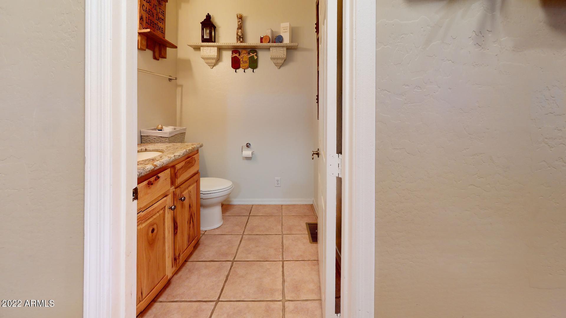 2873 Lodgepole Road Overgaard, AZ 85933 - Photo 22 of 35 2873-Lodgepole-Rd-Bathroom(2)