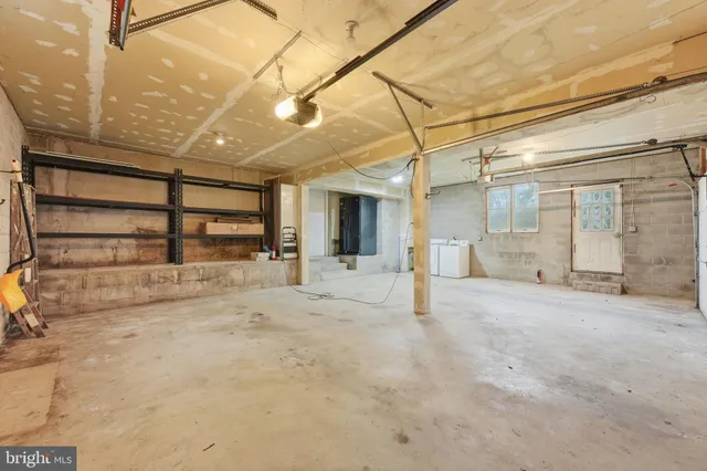 a view of a house with a outdoor space