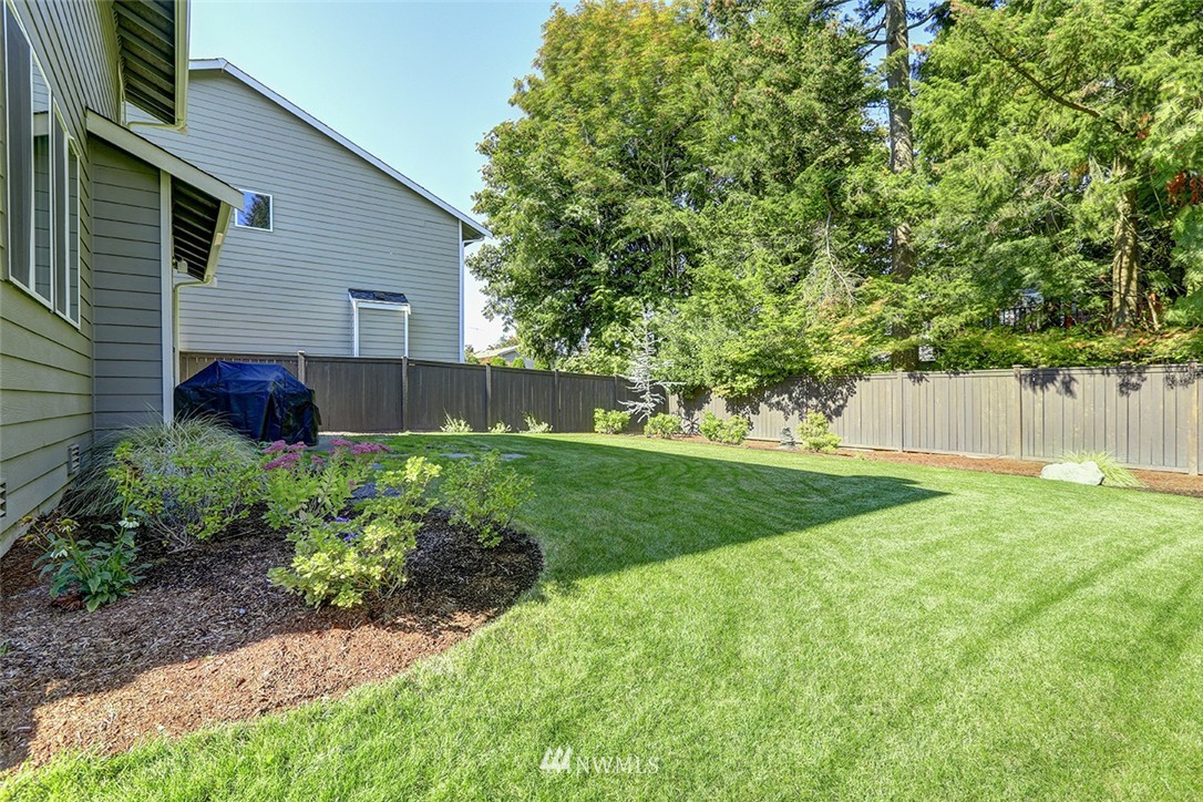 11018 Southeast 184th Place Renton, WA 98055 - Photo 22 of 25 Gallery Image 22