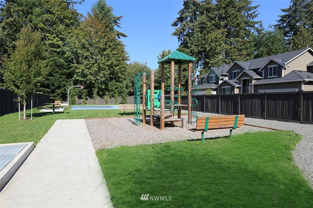 11018 Southeast 184th Place Renton, WA 98055 - Photo 25 of 25 Gallery Image 25